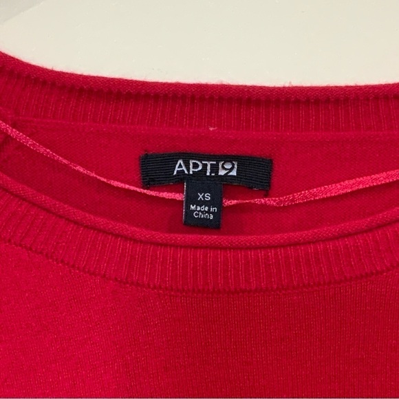 Apt. 9 Women's Pullover Sweater Embellished/Bling Arms - Picture 4 of 5